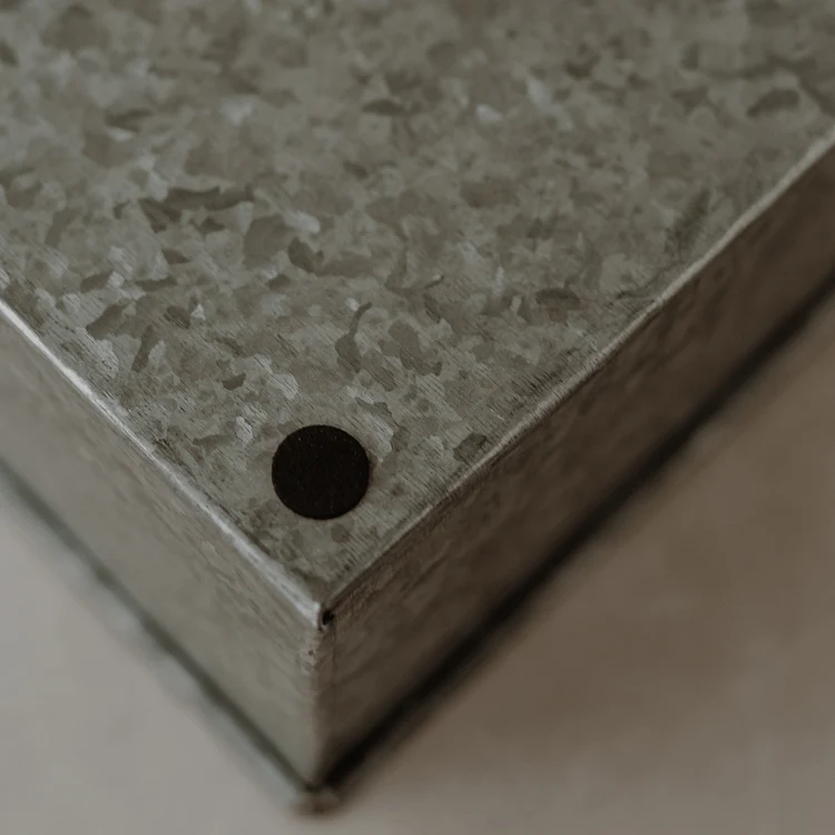 große rechteckige Metallbox von Eulenschnitt – Bild 2