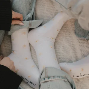 Socken Allover Daisy von Eulenschnitt.