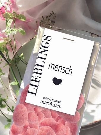 mariAdam Schoko Erdbeer-Mandeln „Mensch“ – Bild 3