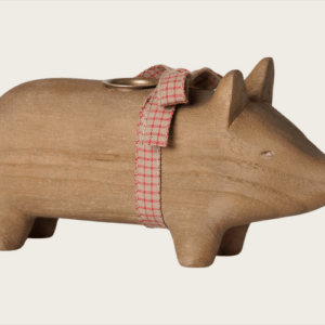 Maileg Holz-Kerzenhalter „Schwein“ in klein natur+rot