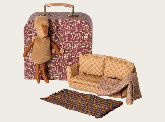 Maileg Koffer-Set mit dem kleinen Schwester Rentier – Bild 2